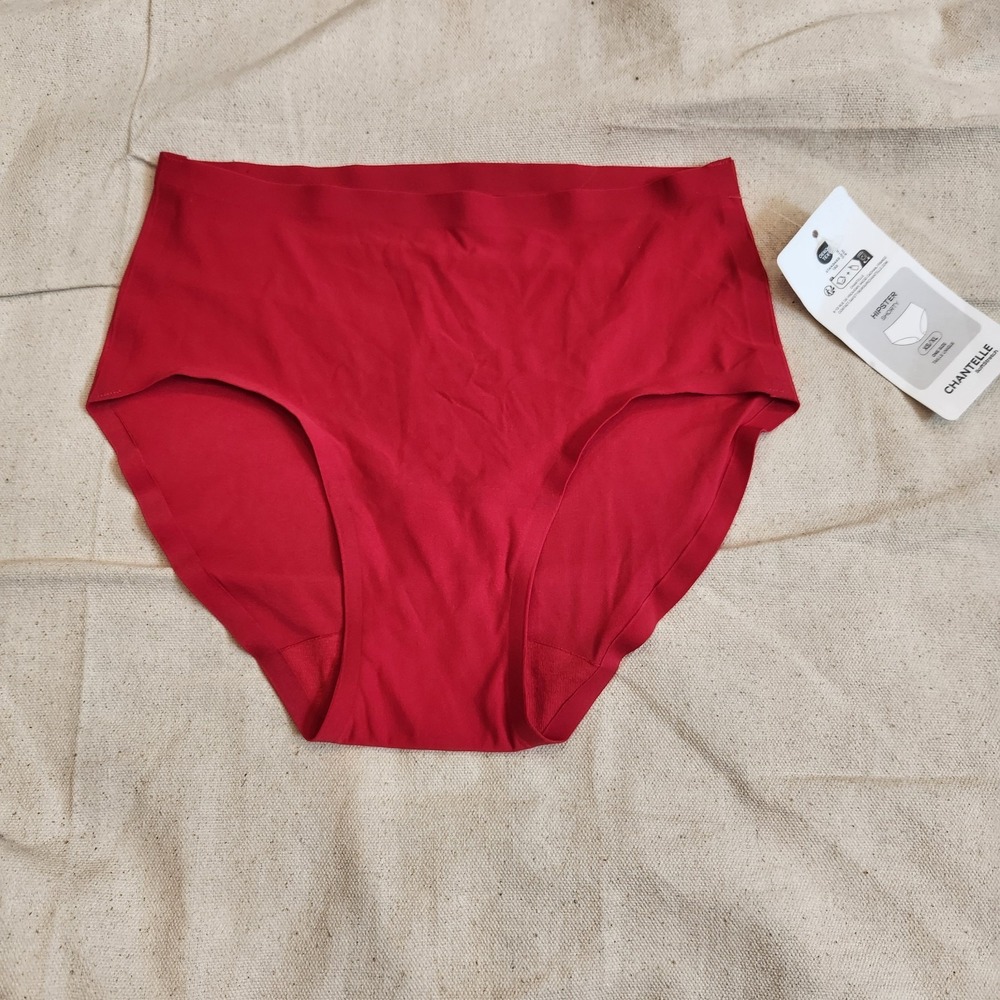 New Chantelle SoftStretch Hipster Shorty Panty One Size Poppy Red Seamless